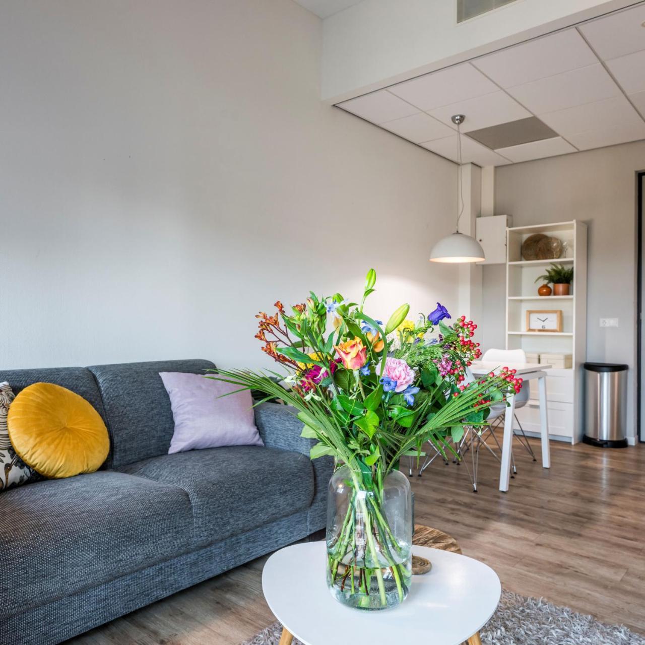 Joinn! City Lofts Houten Utrecht Экстерьер фото